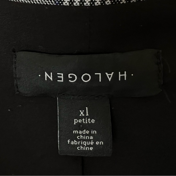 Halogen Blazer - Picture 7 of 7